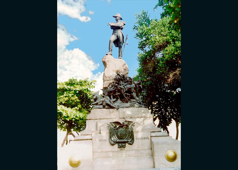 Monumento_al_Gral._Sucre
